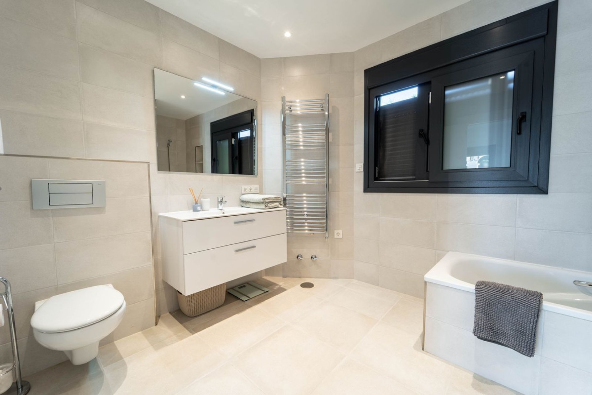 Reventa - House - Detached Villa - Marbella - Marbesa