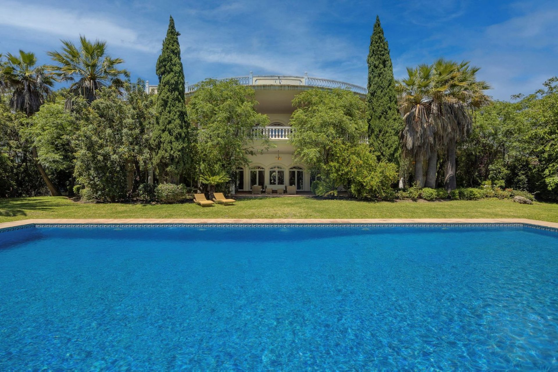 Reventa - House - Detached Villa - Marbella - Nagüeles