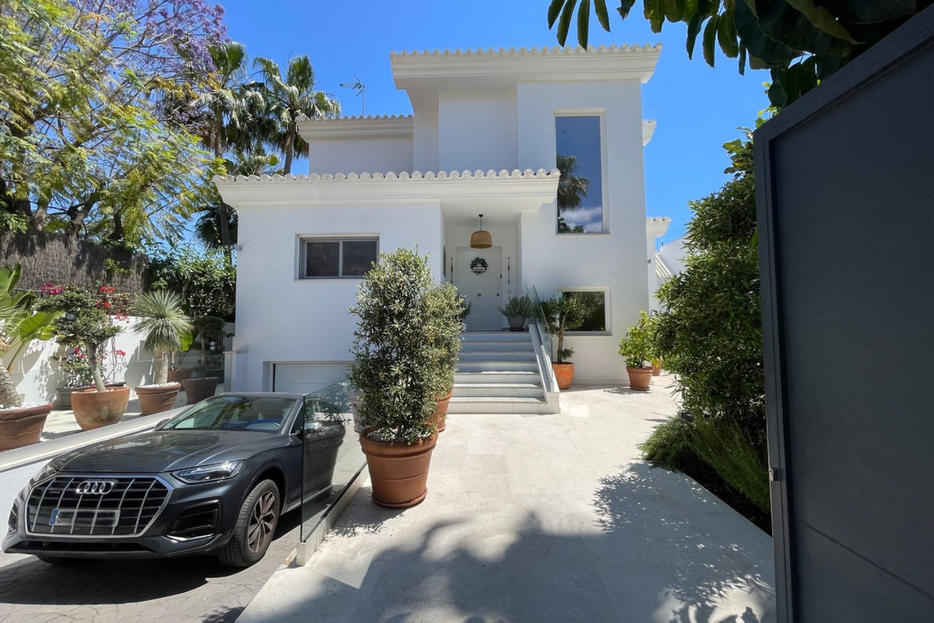 Reventa - House - Detached Villa - Marbella - Nagüeles