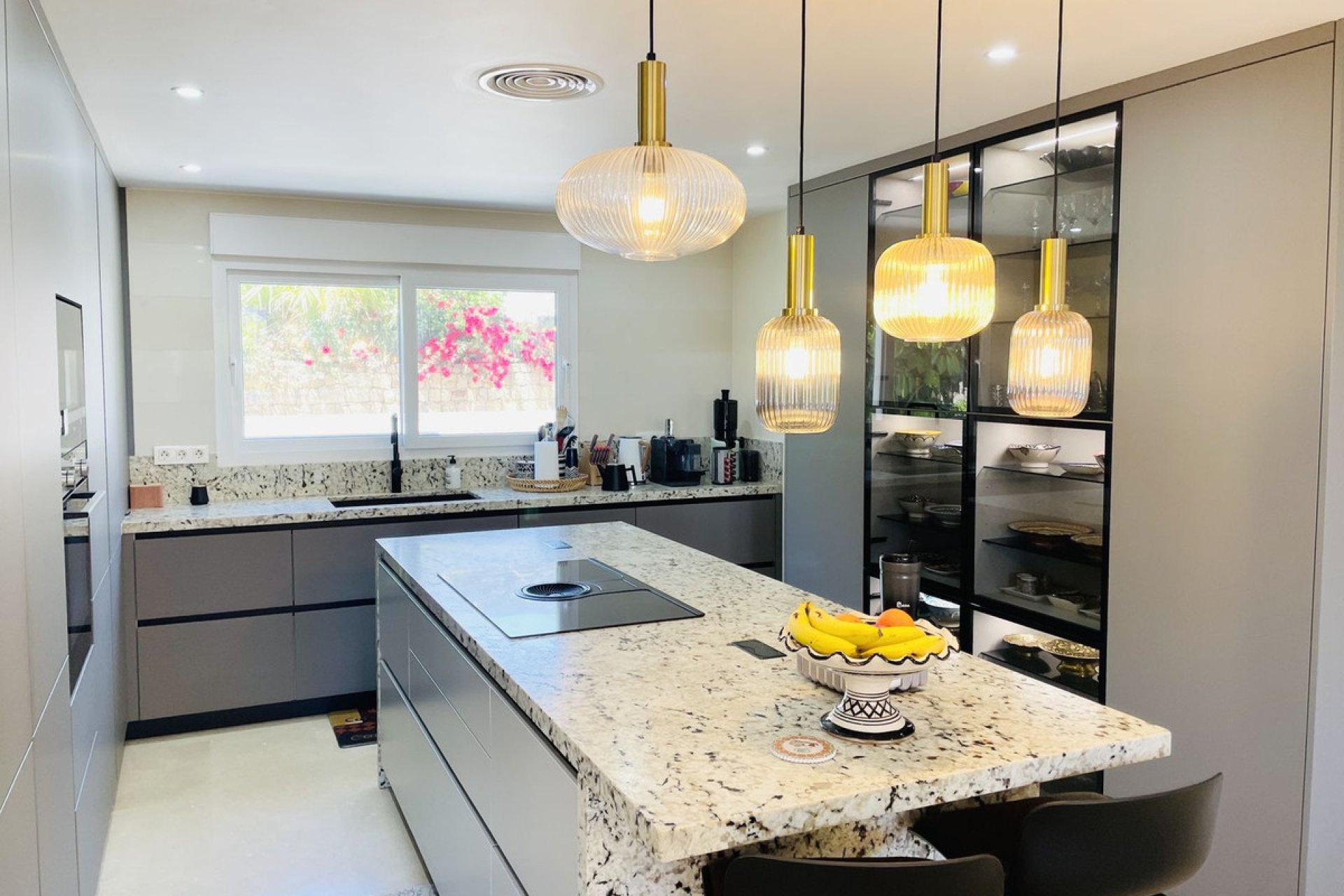 Reventa - House - Detached Villa - Marbella - Nagüeles