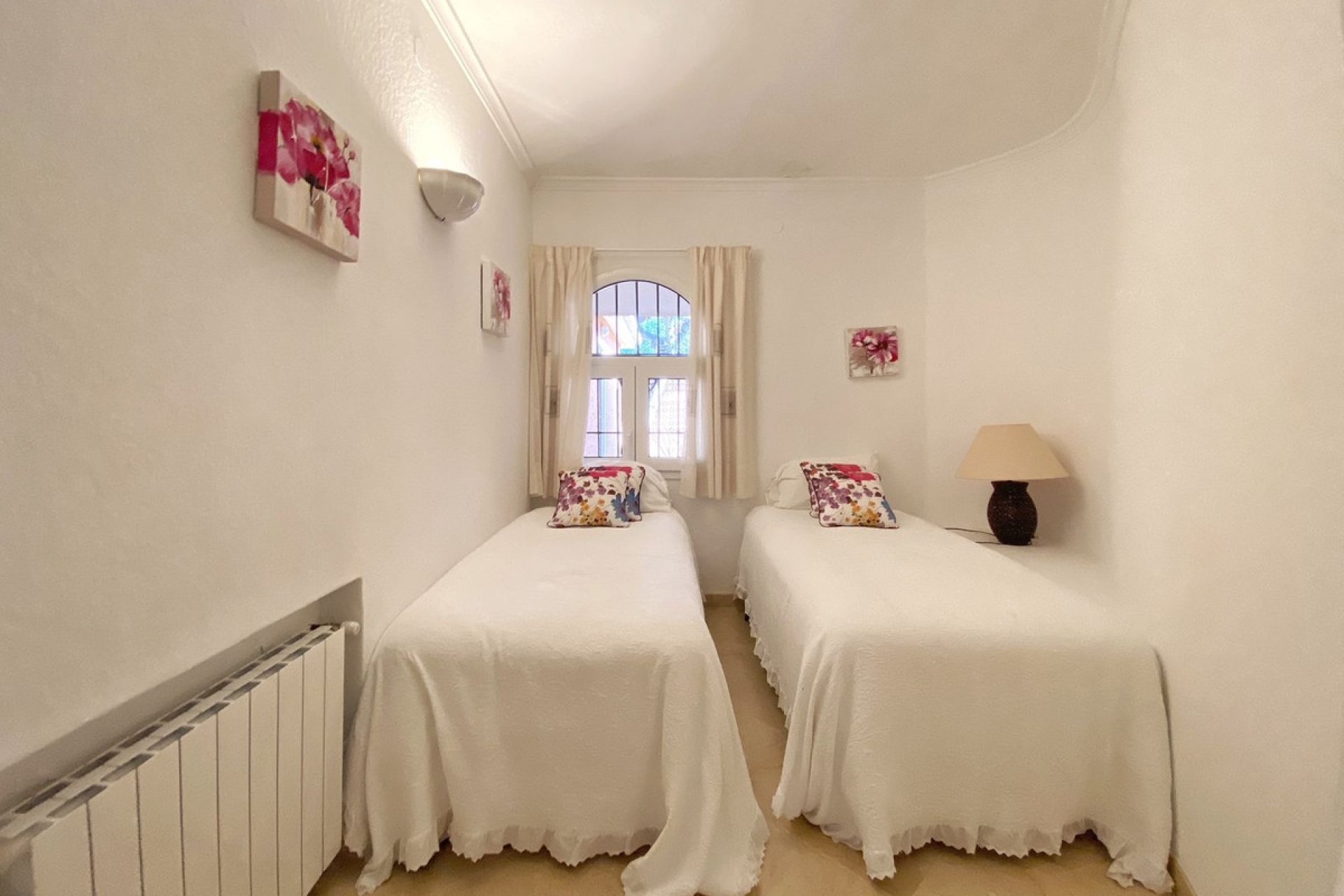 Reventa - House - Detached Villa - Marbella - Nagüeles