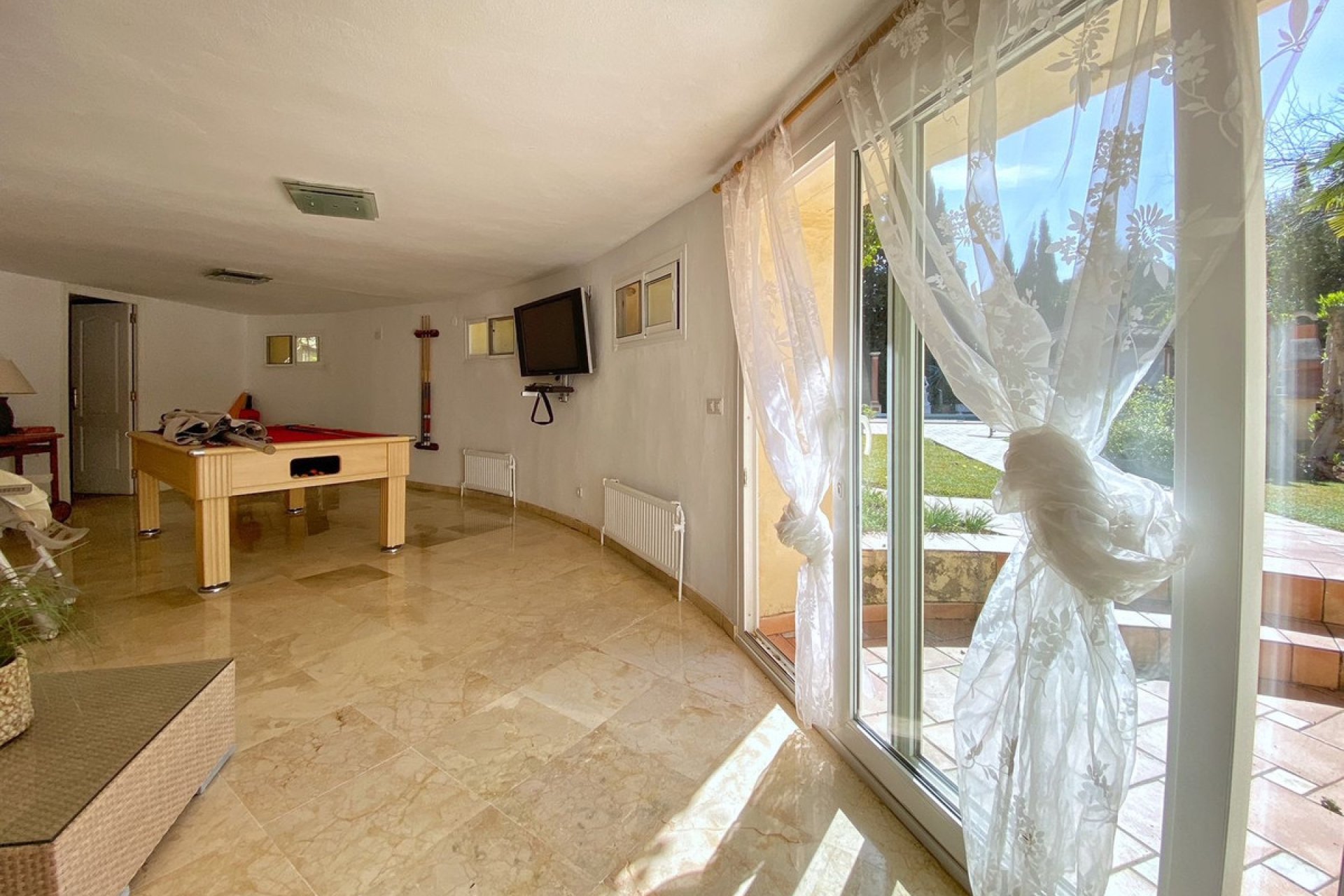 Reventa - House - Detached Villa - Marbella - Nagüeles