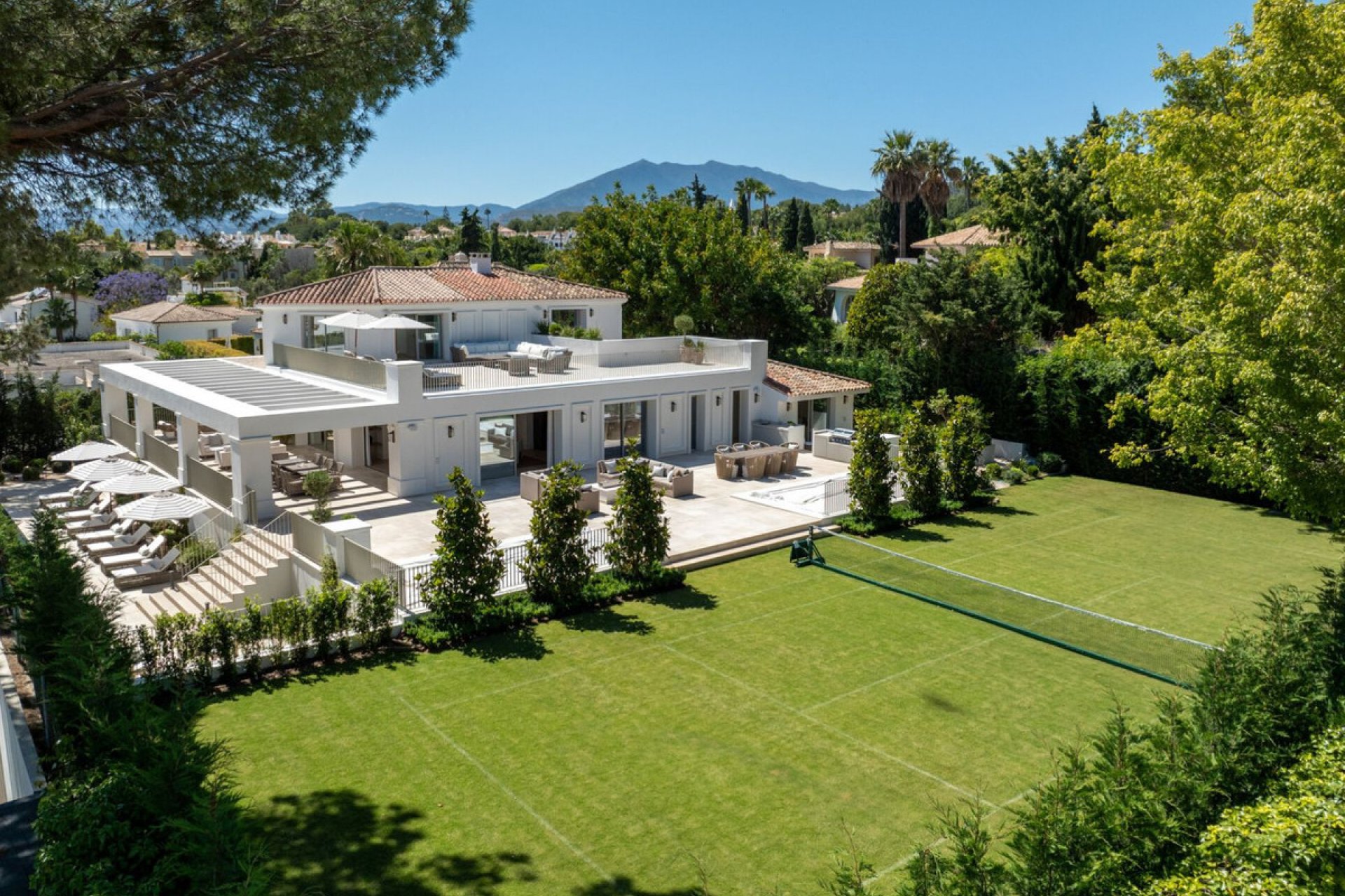 Reventa - House - Detached Villa - Marbella - Nagüeles