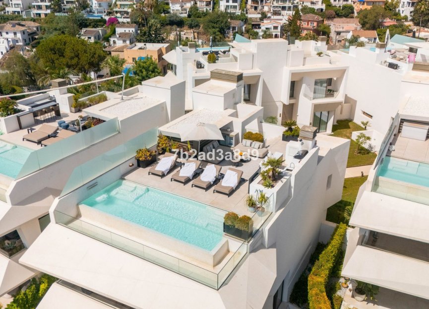 Reventa - House - Detached Villa - Marbella - Nueva Andalucia