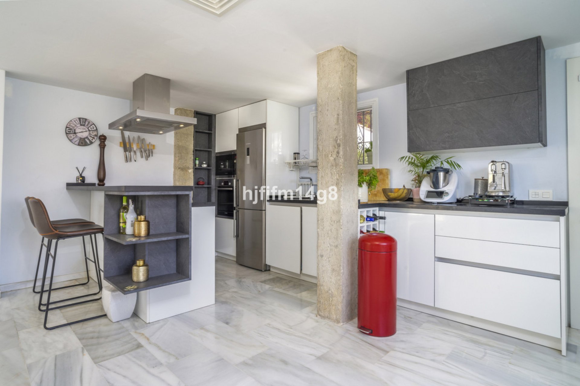 Reventa - House - Detached Villa - Marbella - Nueva Andalucia