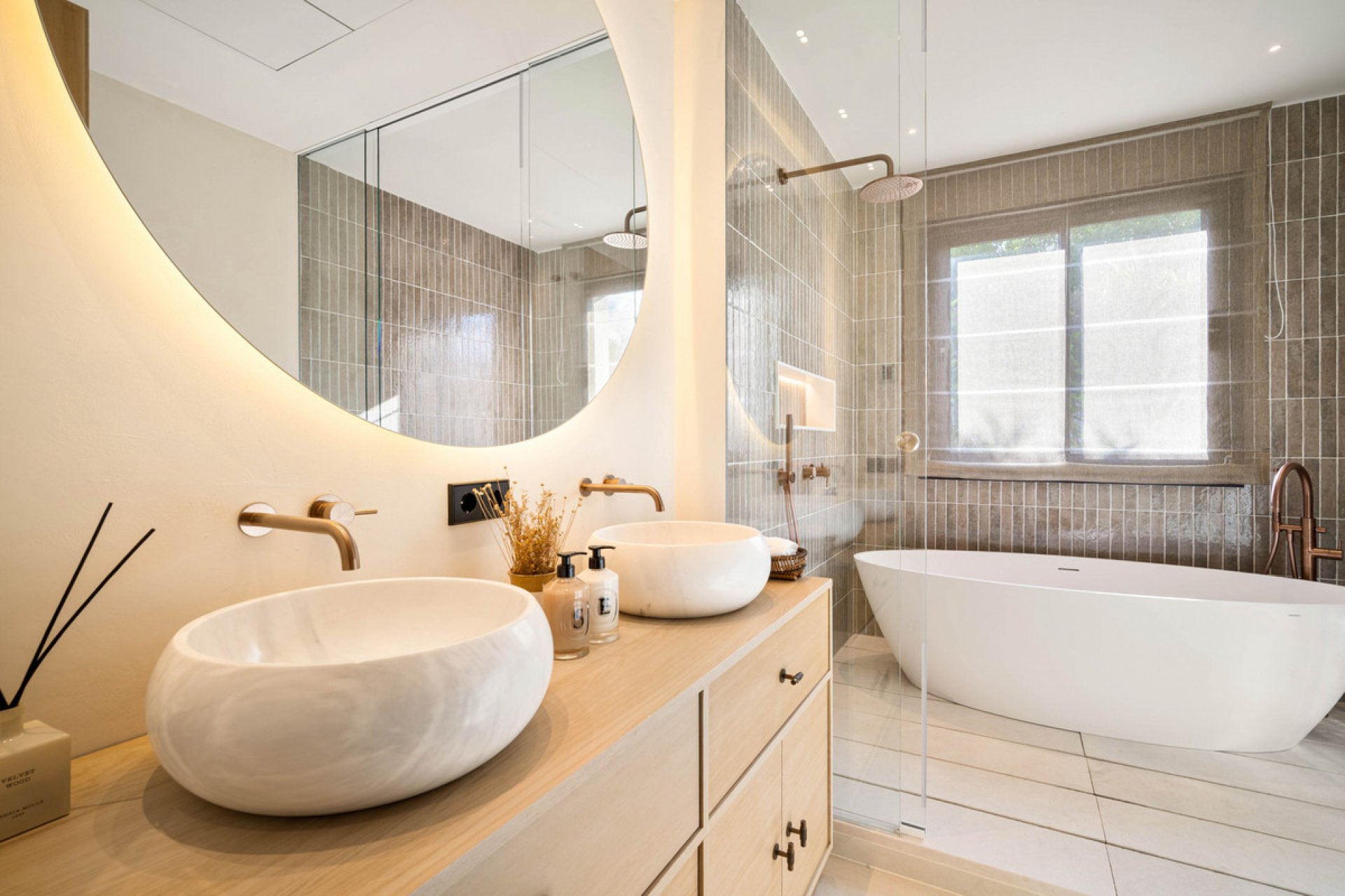 Reventa - House - Detached Villa - Marbella - Nueva Andalucia