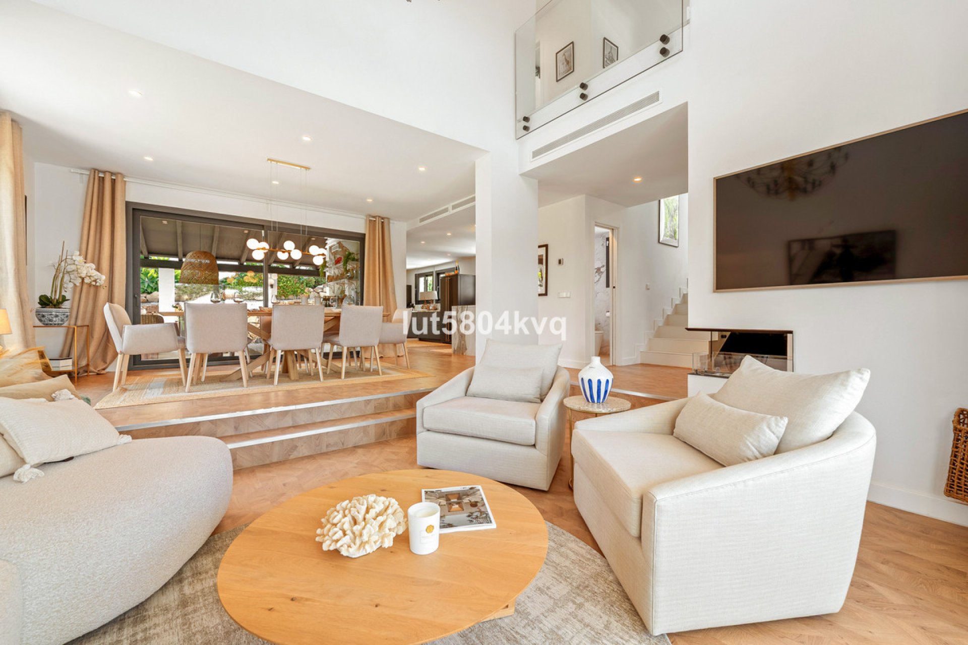 Reventa - House - Detached Villa - Marbella - Nueva Andalucia