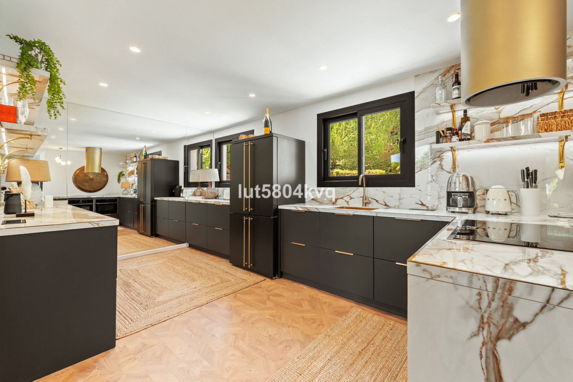 Reventa - House - Detached Villa - Marbella - Nueva Andalucia