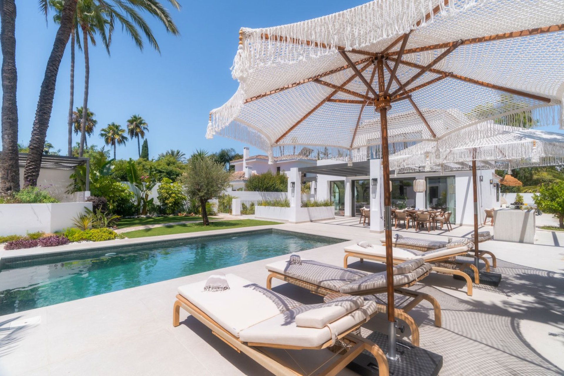 Reventa - House - Detached Villa - Marbella - Nueva Andalucia