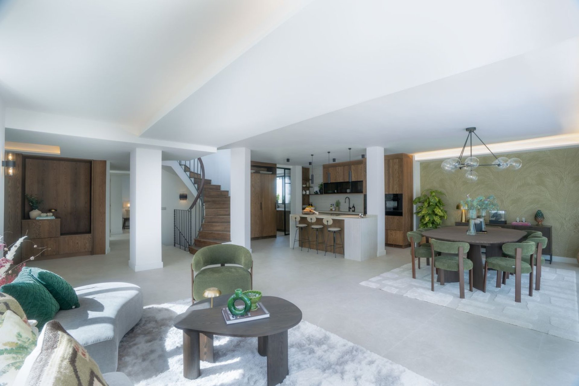 Reventa - House - Detached Villa - Marbella - Nueva Andalucia