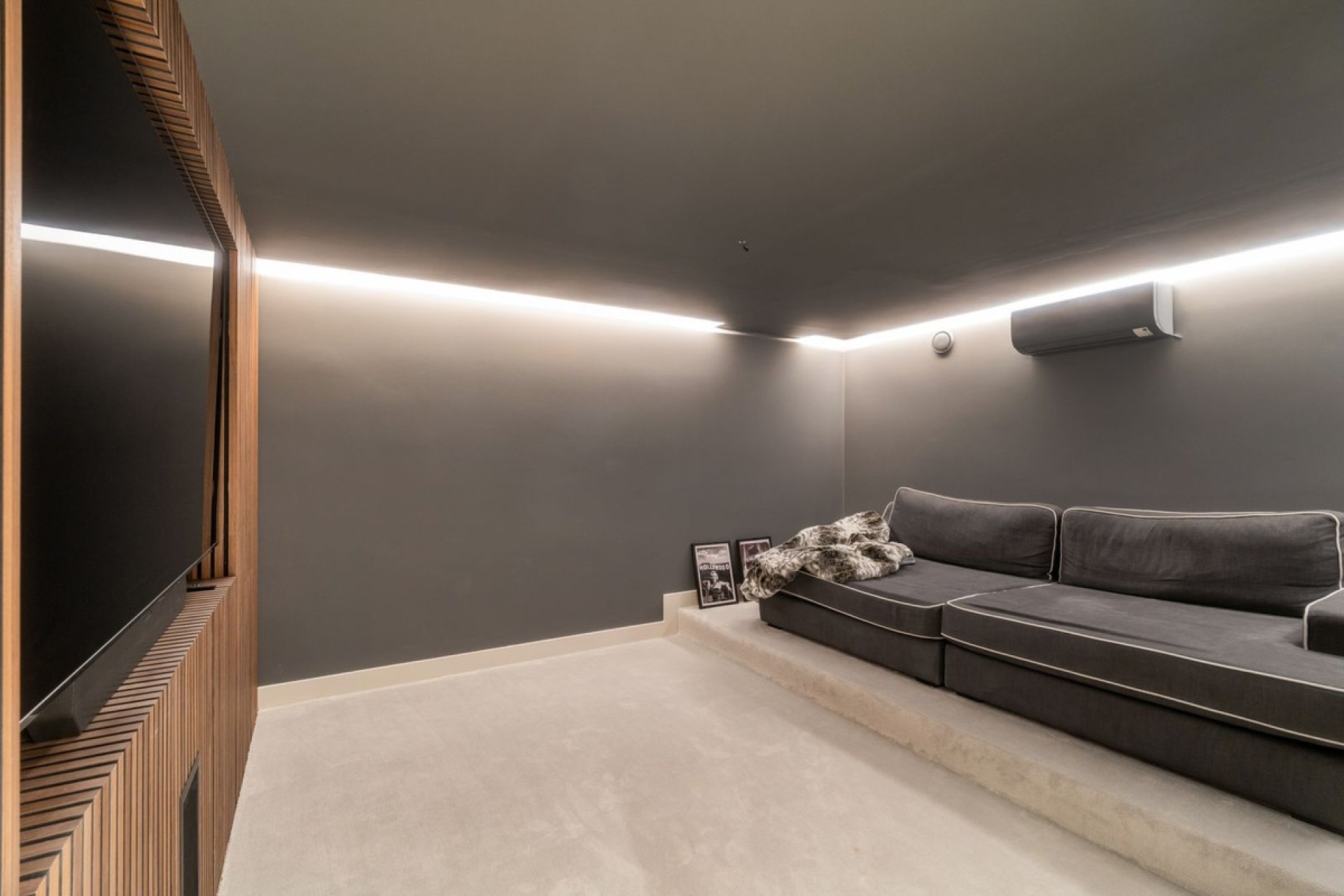 Reventa - House - Detached Villa - Marbella - Nueva Andalucia