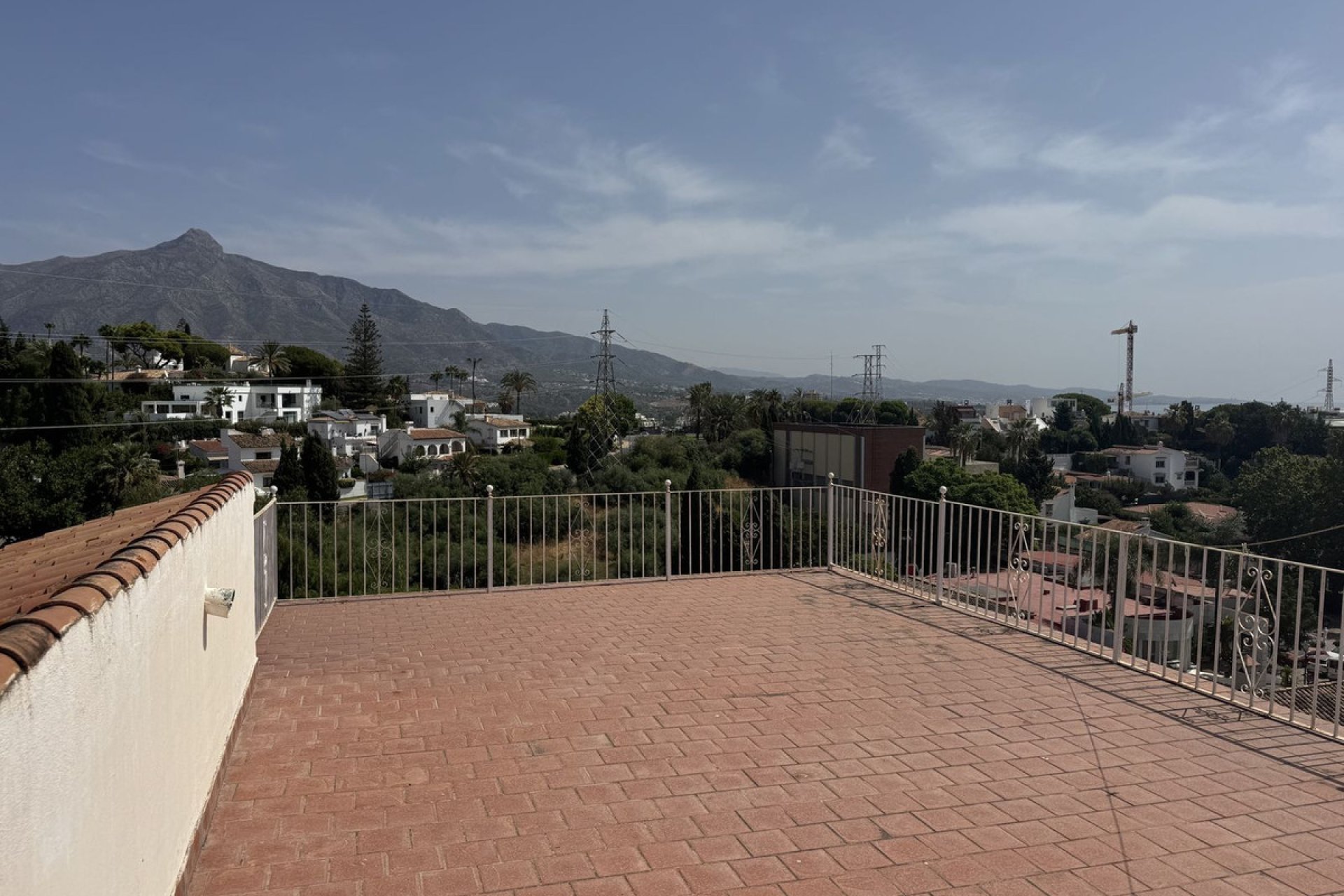 Reventa - House - Detached Villa - Marbella - Nueva Andalucia