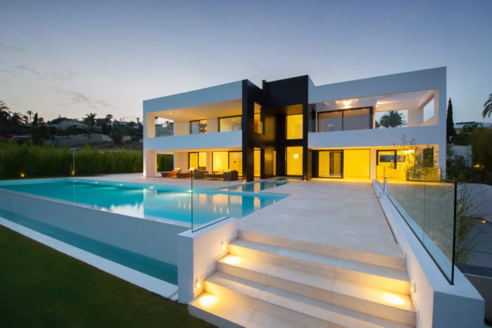 Reventa - House - Detached Villa - Marbella - Nueva Andalucia