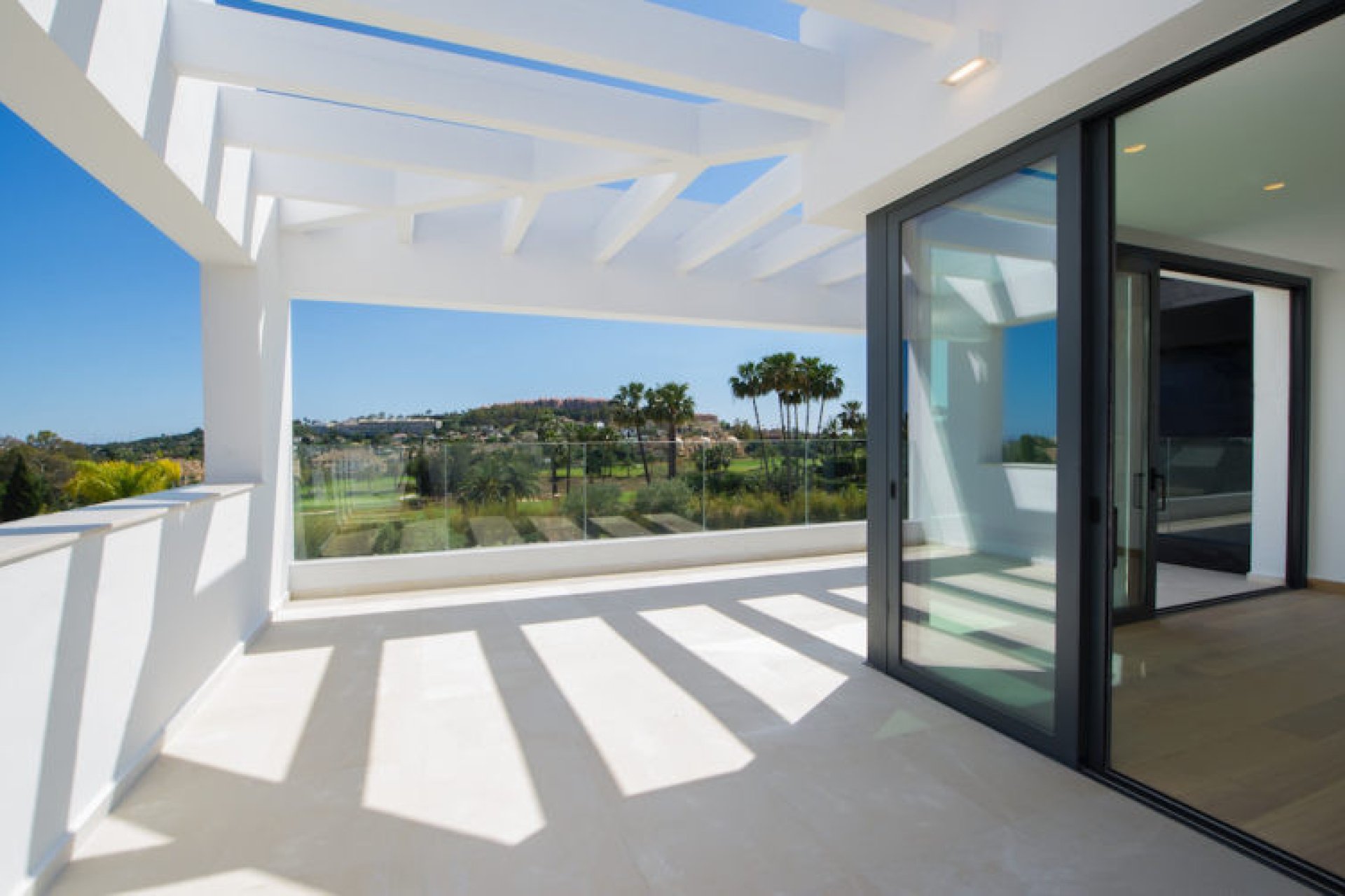 Reventa - House - Detached Villa - Marbella - Nueva Andalucia