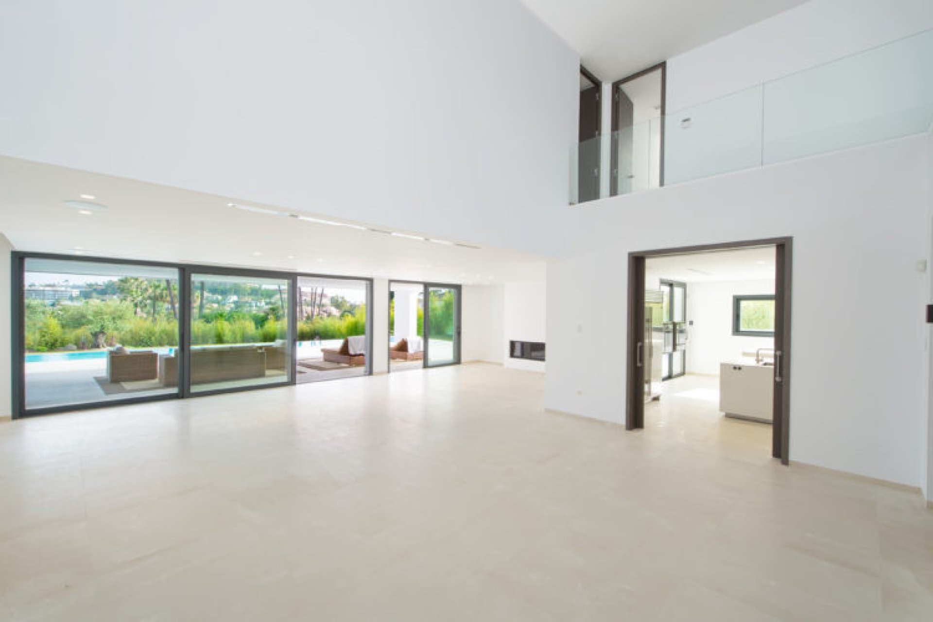 Reventa - House - Detached Villa - Marbella - Nueva Andalucia