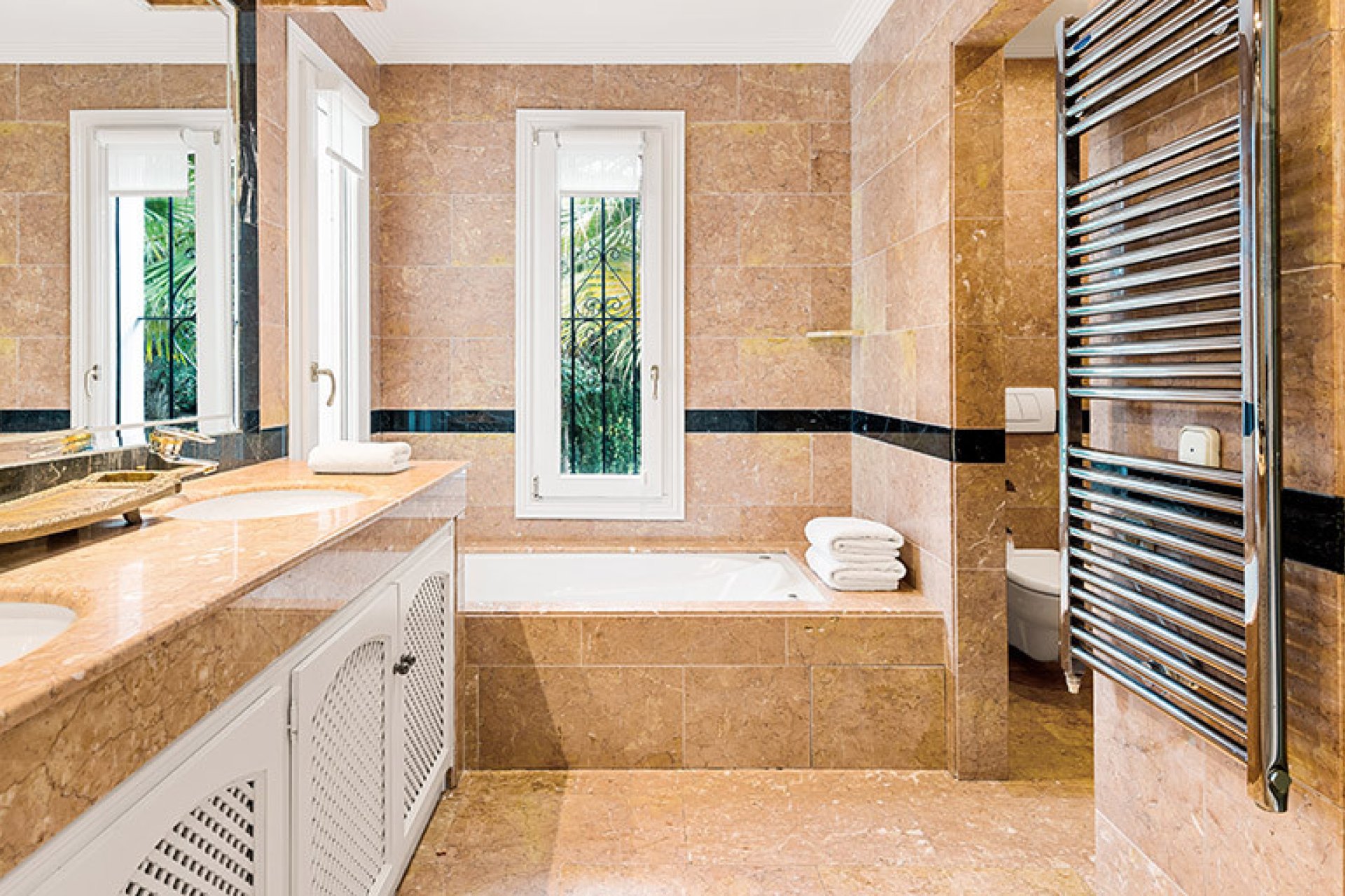 Reventa - House - Detached Villa - Marbella - Nueva Andalucia