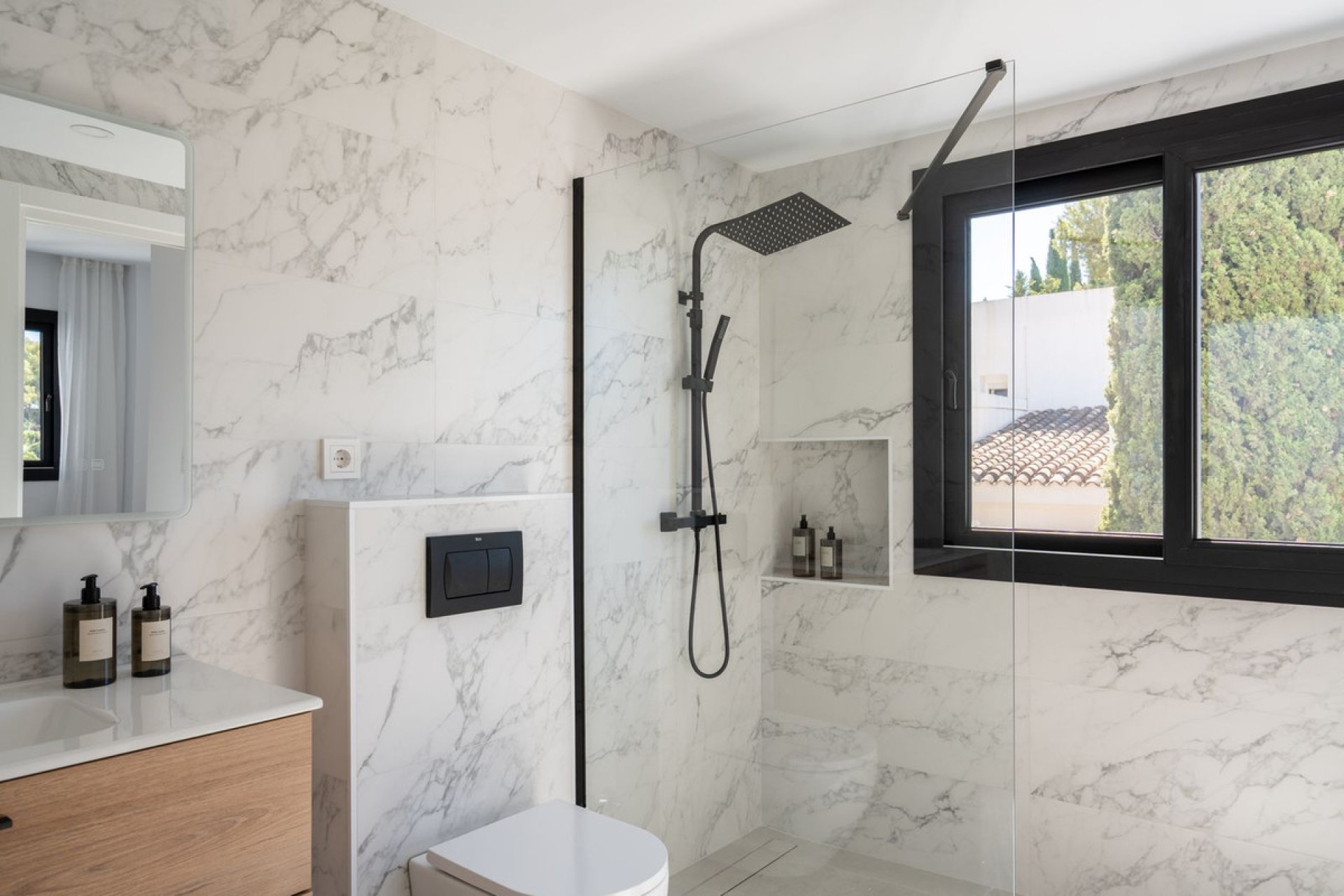 Reventa - House - Detached Villa - Marbella - Nueva Andalucia