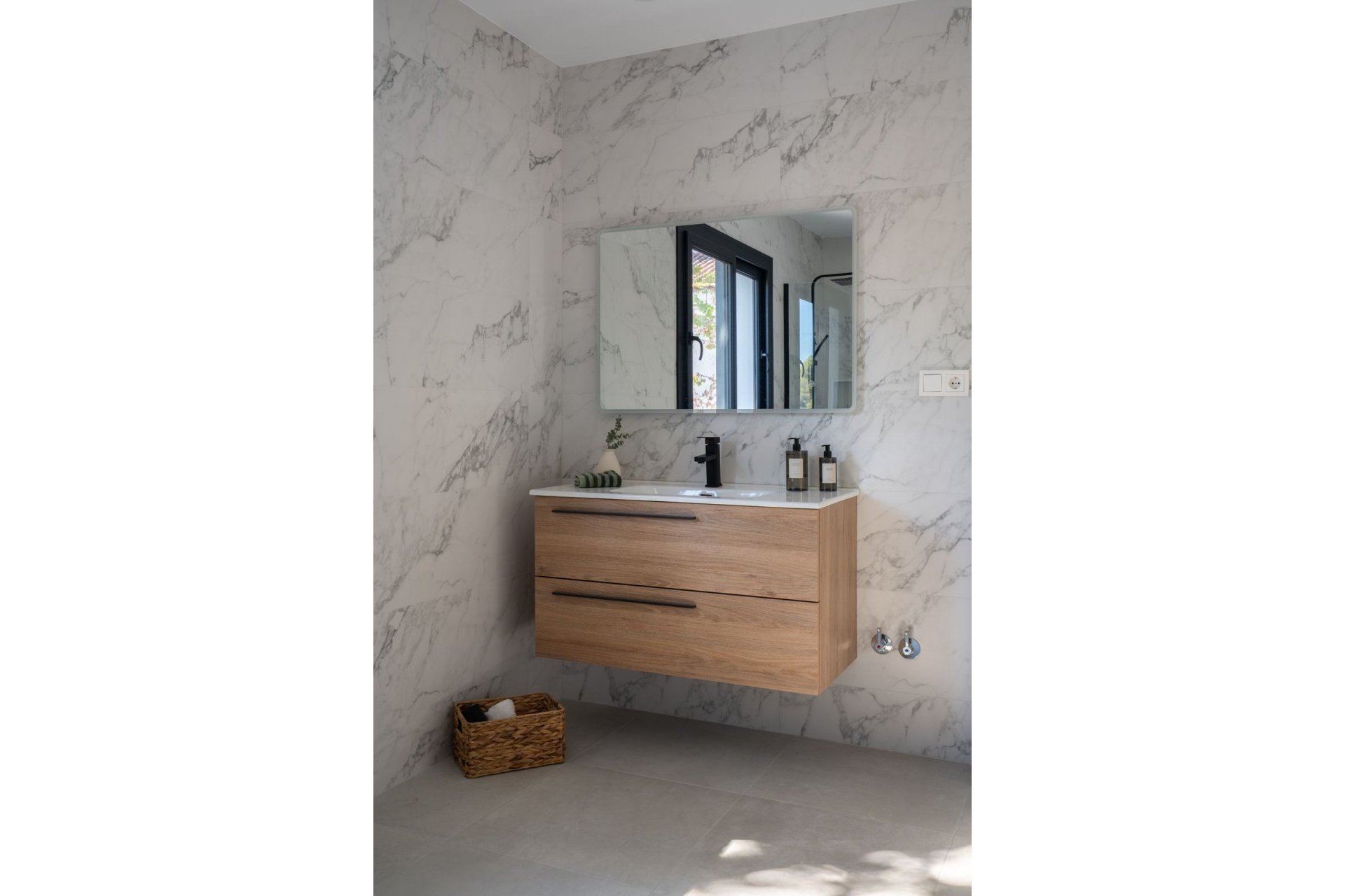 Reventa - House - Detached Villa - Marbella - Nueva Andalucia