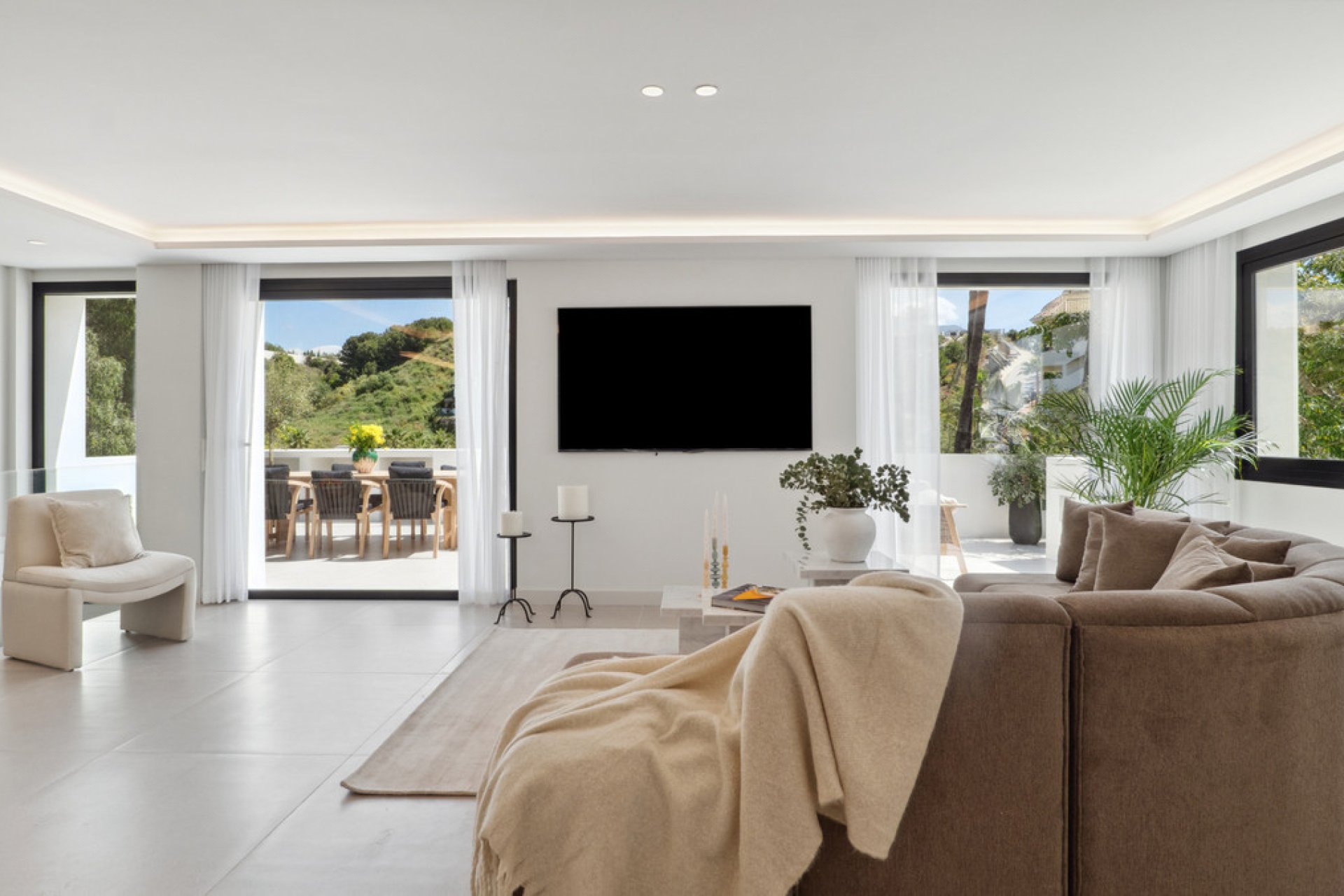 Reventa - House - Detached Villa - Marbella - Nueva Andalucia