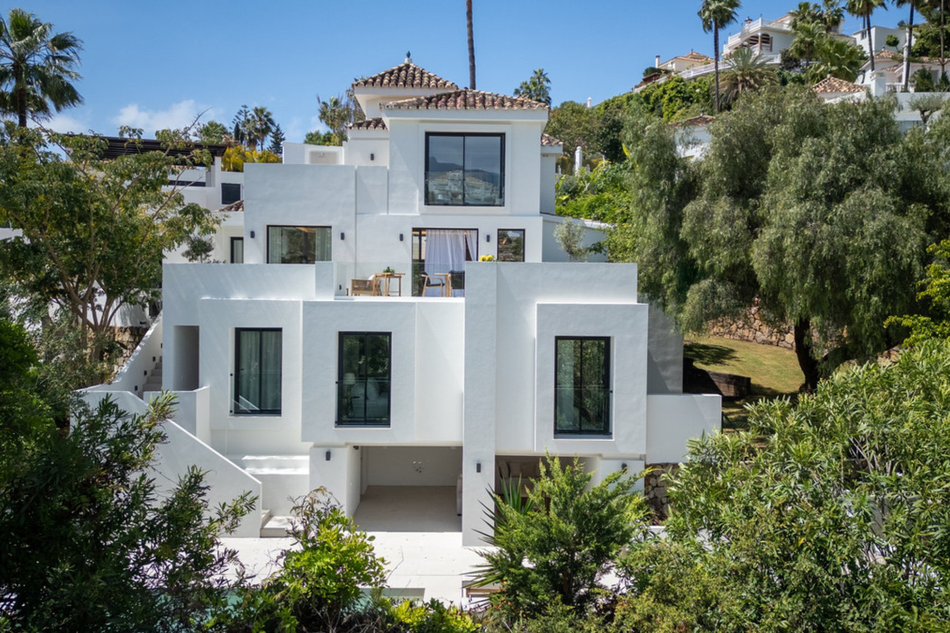 Reventa - House - Detached Villa - Marbella - Nueva Andalucia