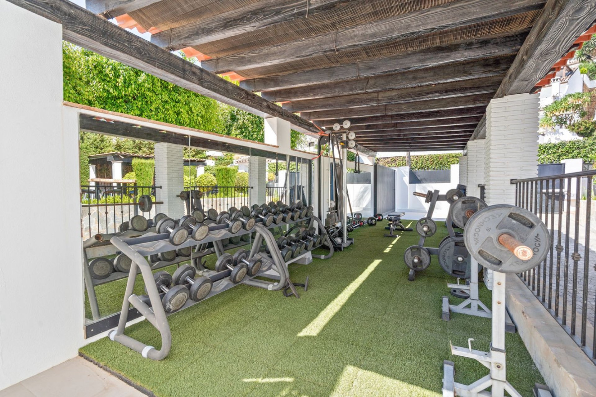 Reventa - House - Detached Villa - Marbella - Nueva Andalucia