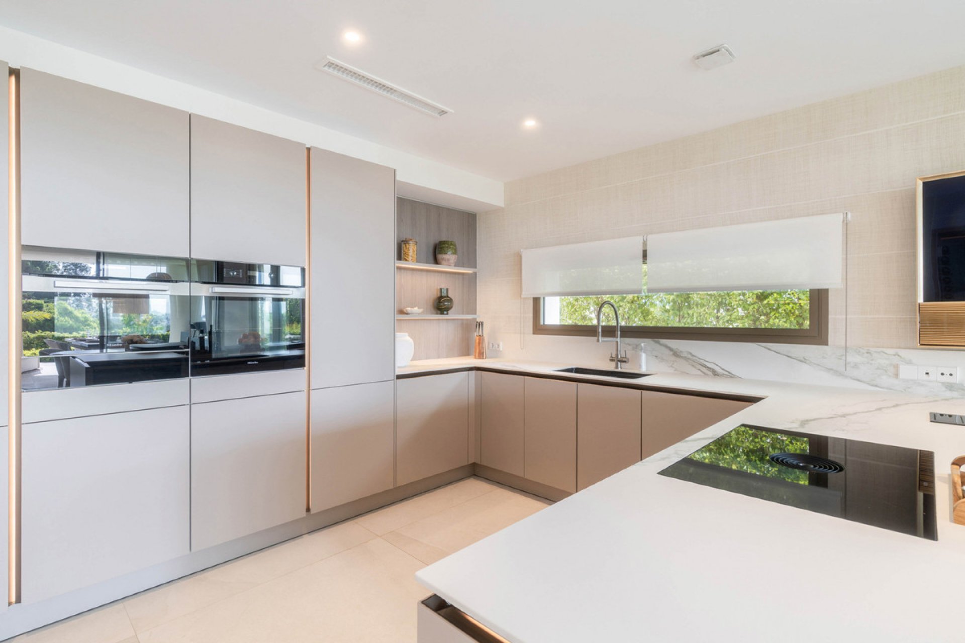 Reventa - House - Detached Villa - Marbella - Nueva Andalucia