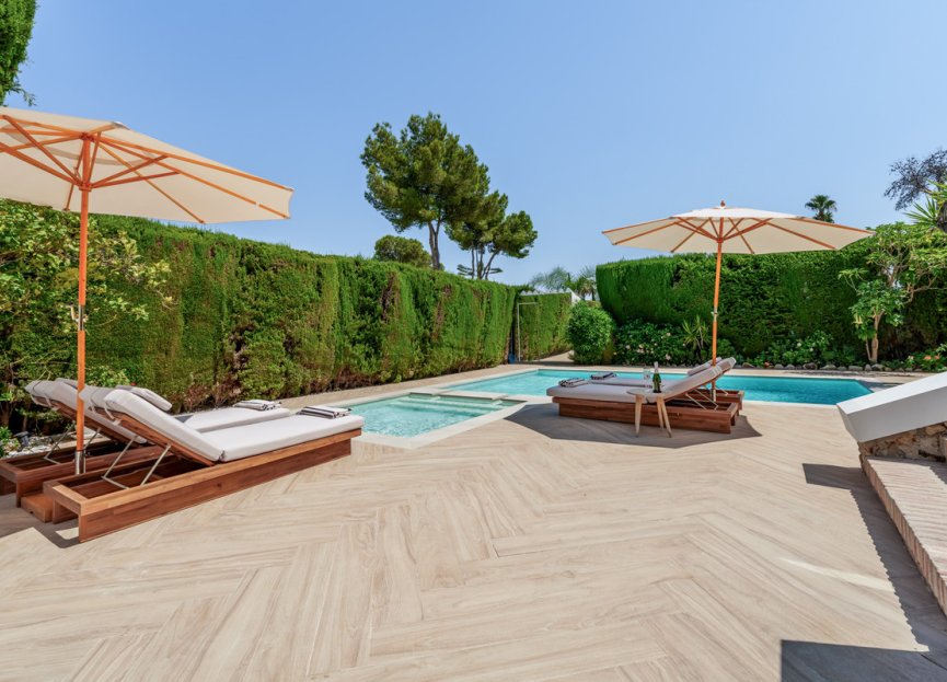 Reventa - House - Detached Villa - Marbella - Nueva Andalucia