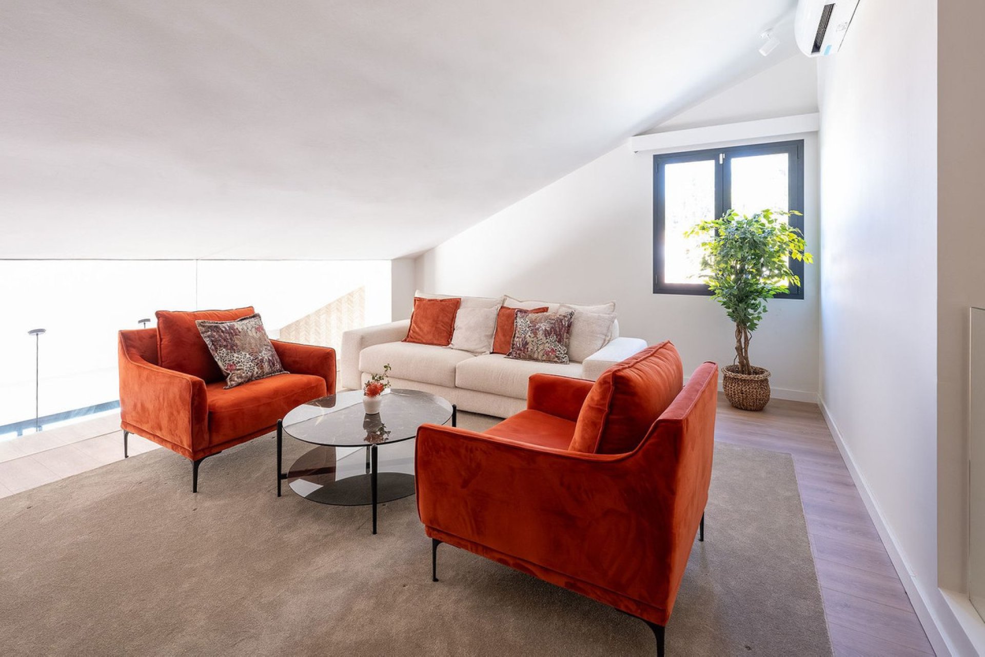 Reventa - House - Detached Villa - Marbella - Nueva Andalucia