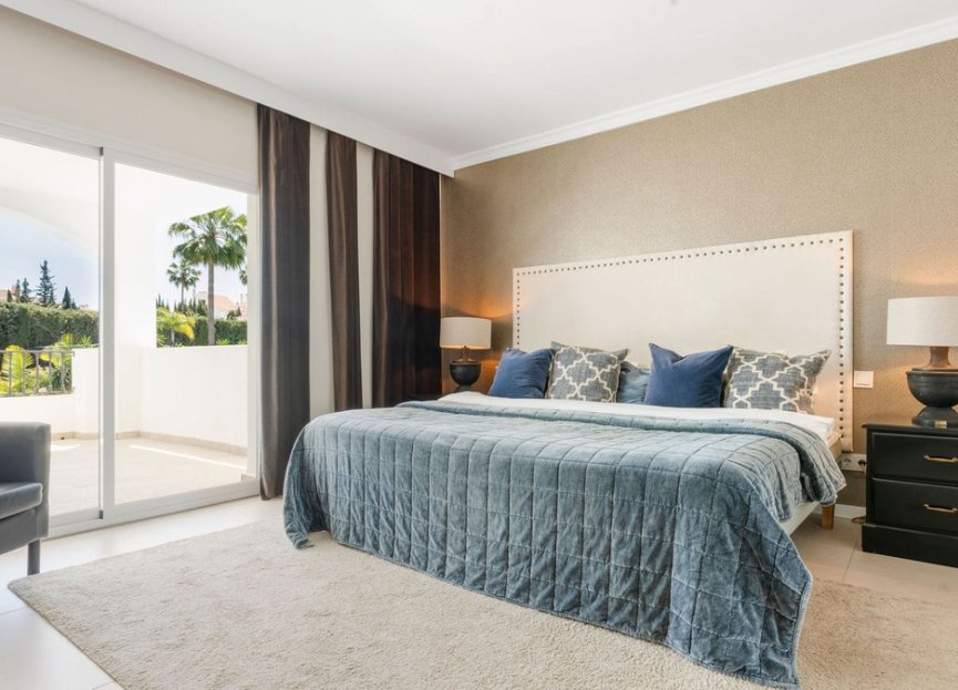 Reventa - House - Detached Villa - Marbella - Nueva Andalucia