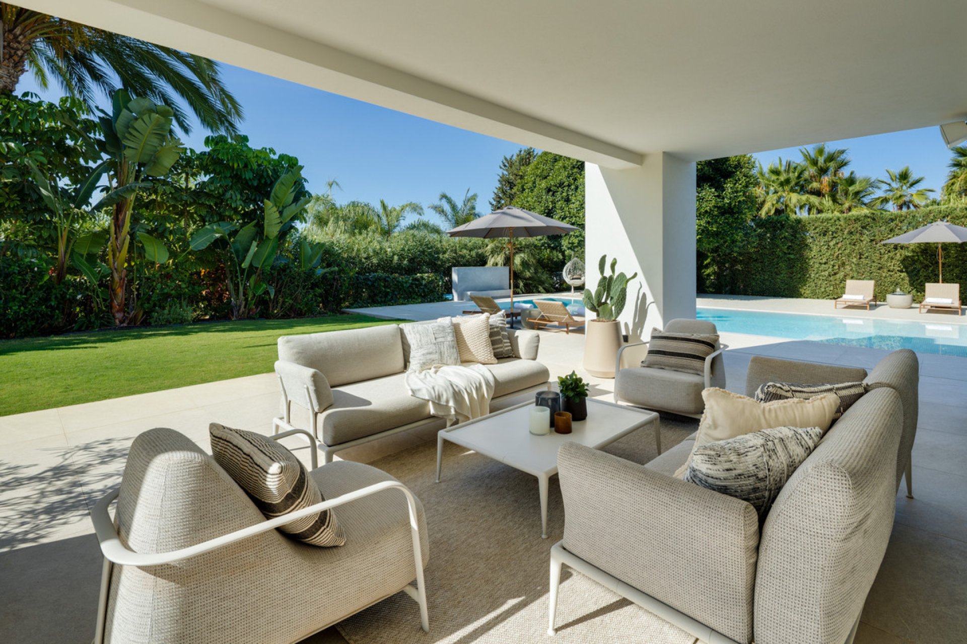 Reventa - House - Detached Villa - Marbella - Nueva Andalucia