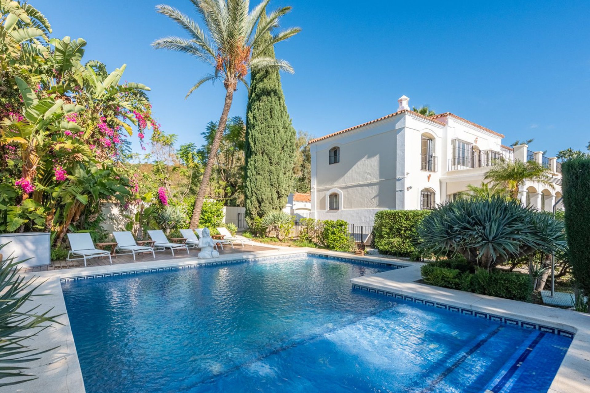 Reventa - House - Detached Villa - Marbella - Nueva Andalucia