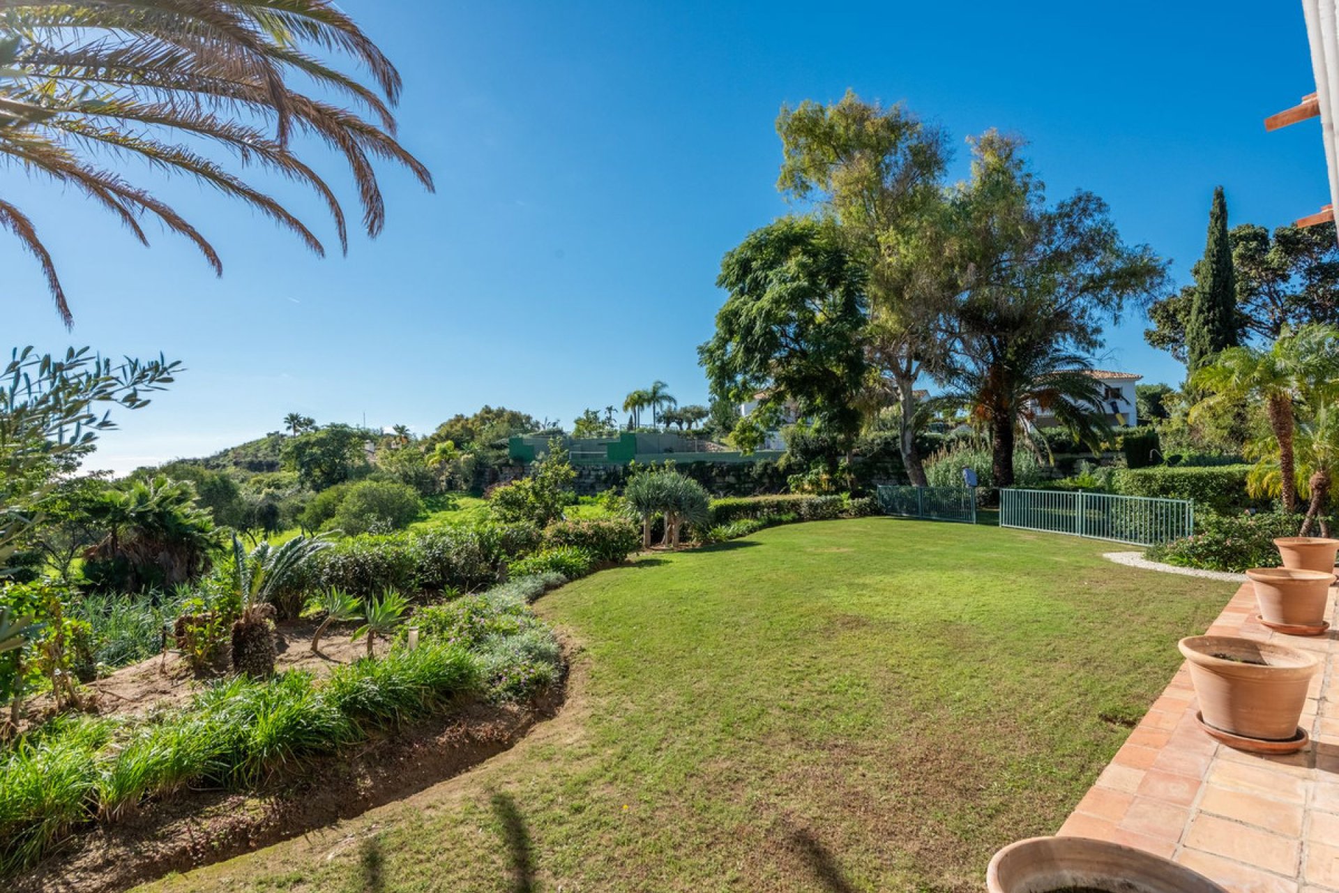 Reventa - House - Detached Villa - Marbella - Nueva Andalucia