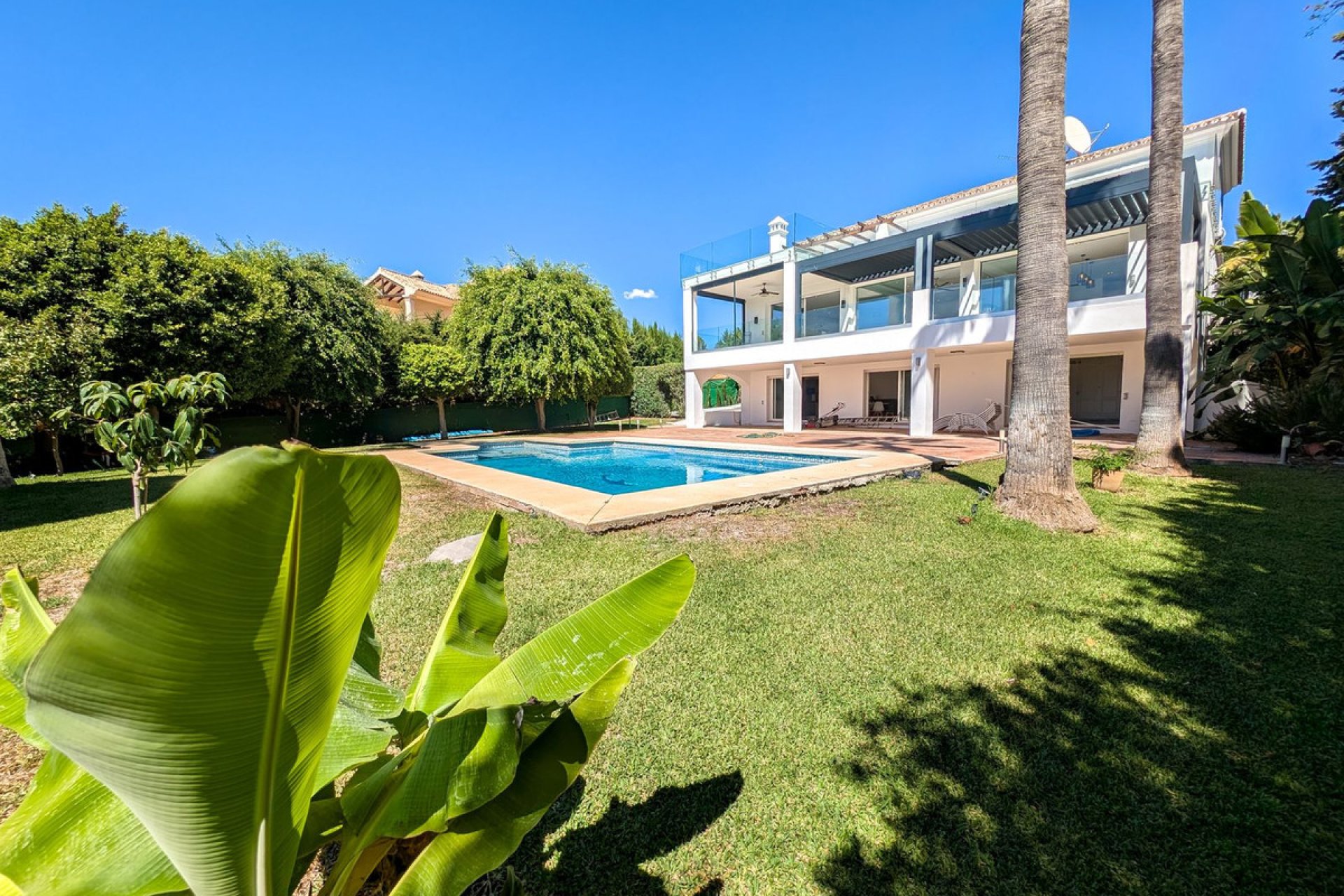 Reventa - House - Detached Villa - Marbella - Nueva Andalucia
