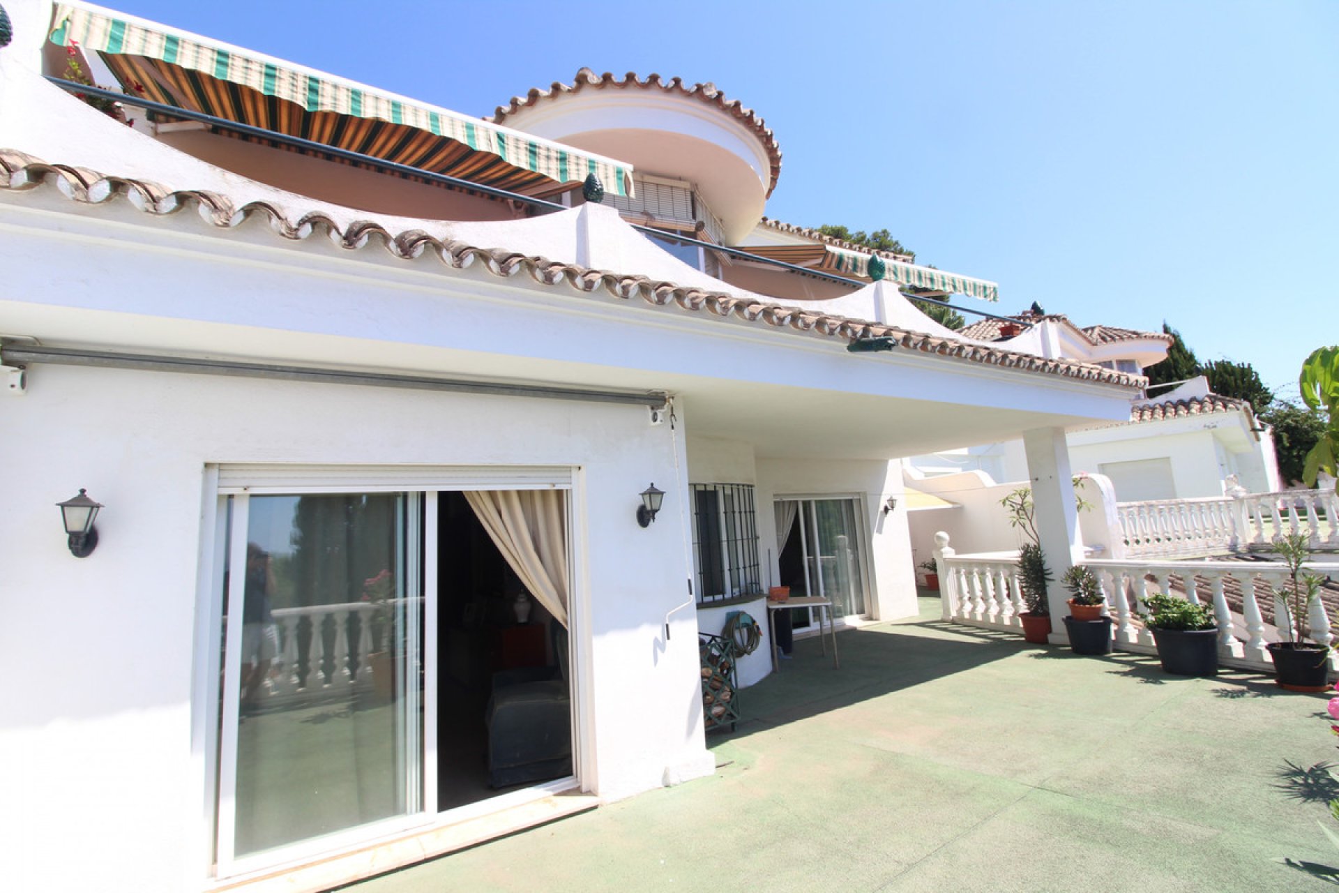 Reventa - House - Detached Villa - Marbella - Nueva Andalucia