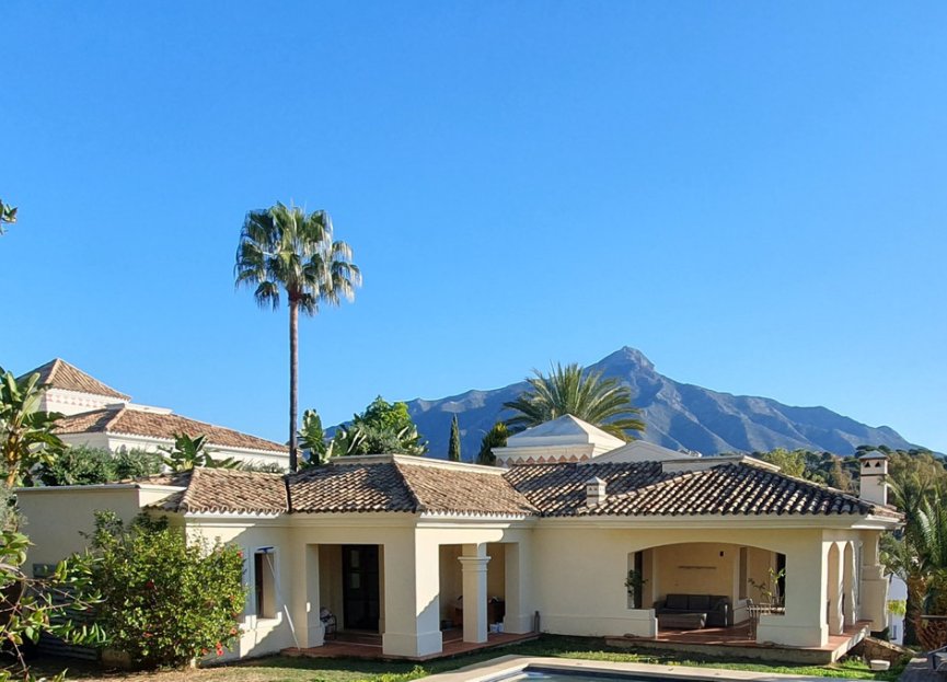 Reventa - House - Detached Villa - Marbella - Nueva Andalucia