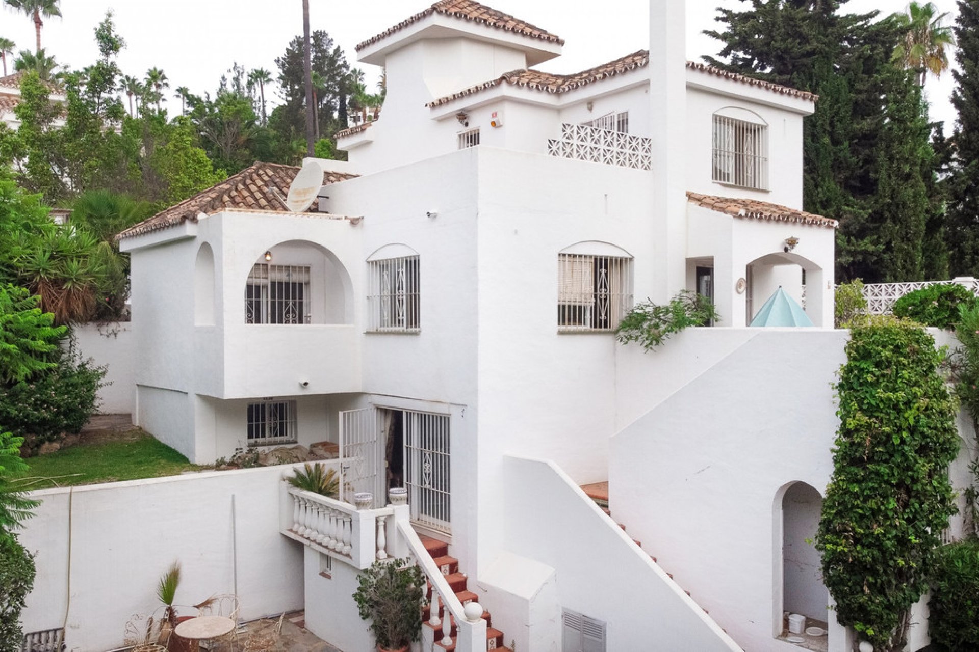 Reventa - House - Detached Villa - Marbella - Nueva Andalucia