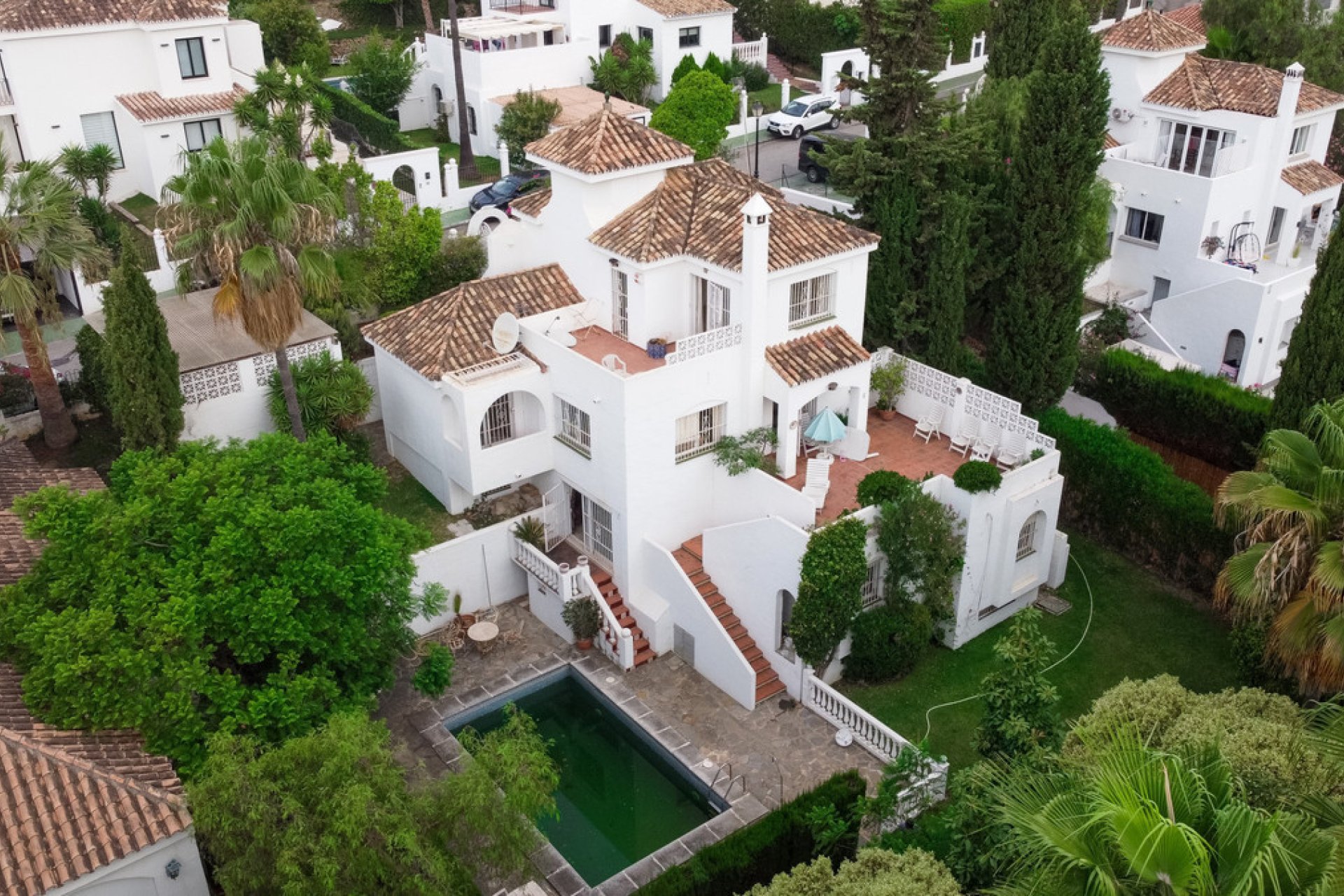 Reventa - House - Detached Villa - Marbella - Nueva Andalucia