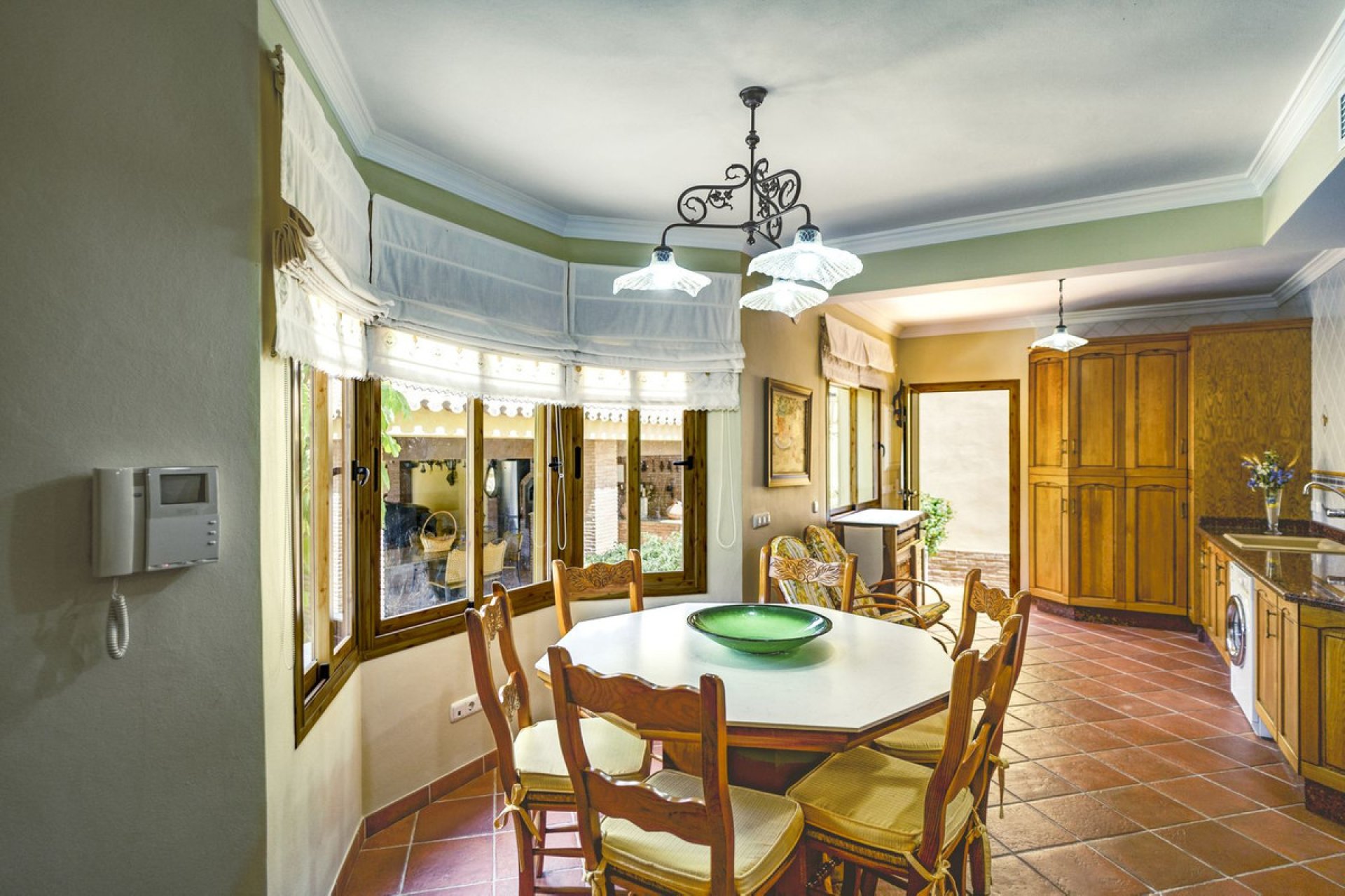 Reventa - House - Detached Villa - Marbella - Nueva Andalucia