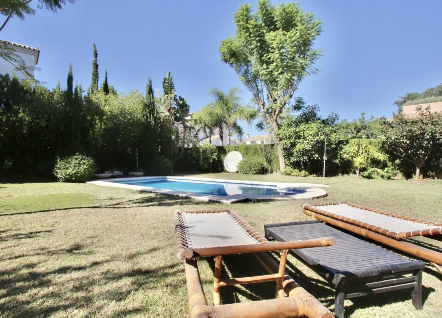 Reventa - House - Detached Villa - Marbella - Nueva Andalucia