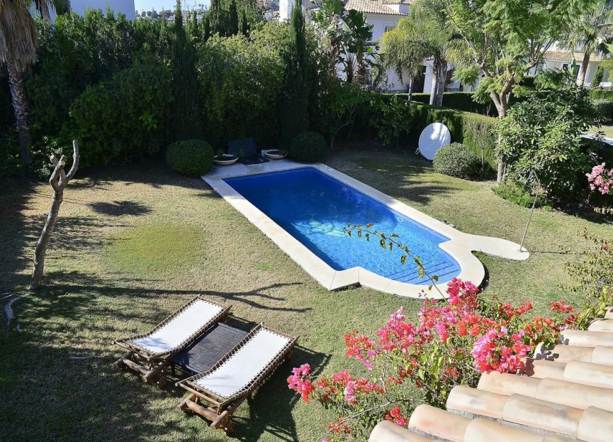 Reventa - House - Detached Villa - Marbella - Nueva Andalucia