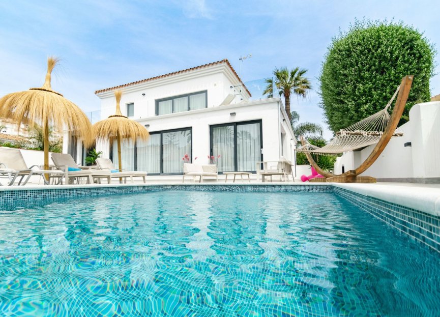 Reventa - House - Detached Villa - Marbella - Nueva Andalucia