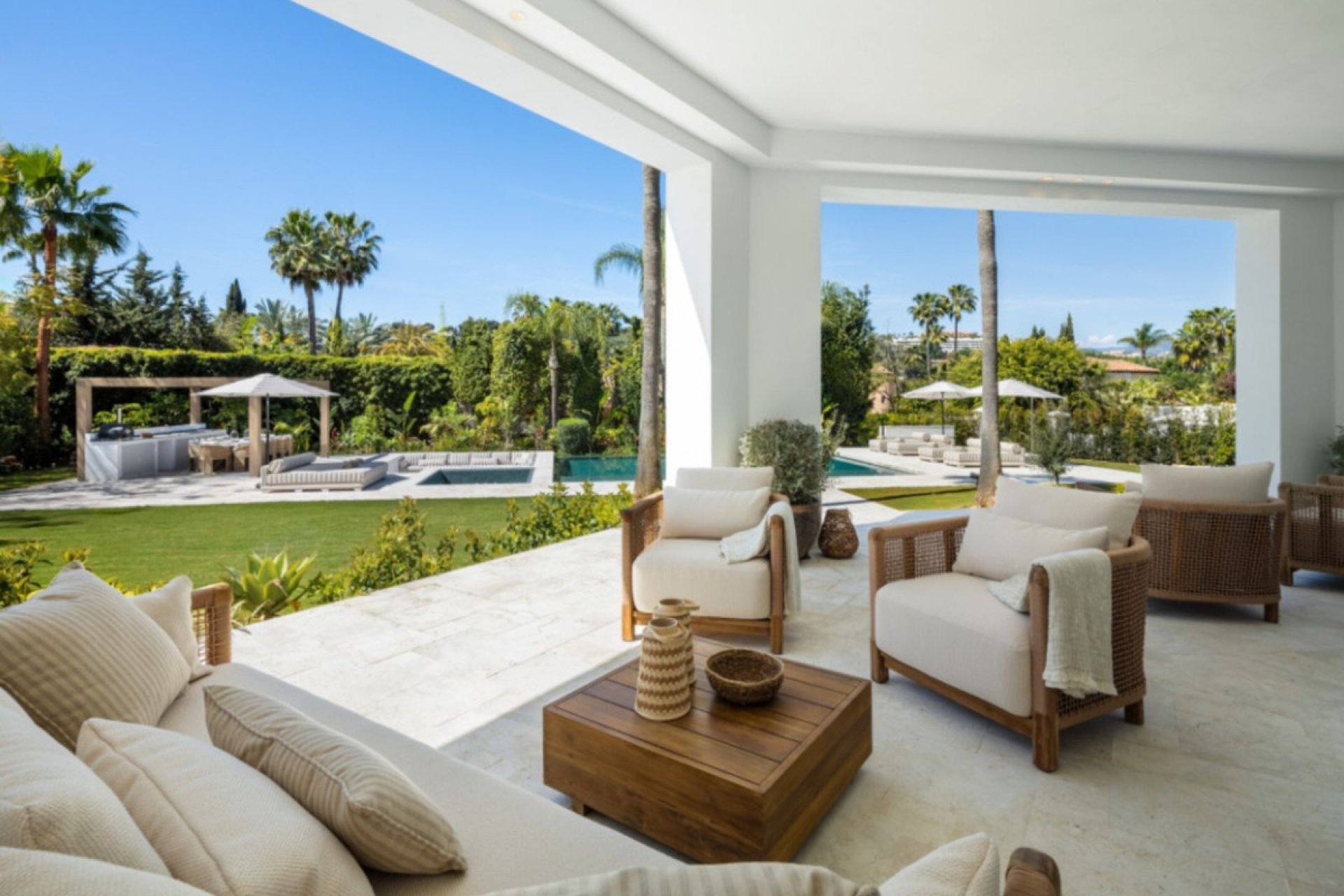 Reventa - House - Detached Villa - Marbella - Nueva Andalucia