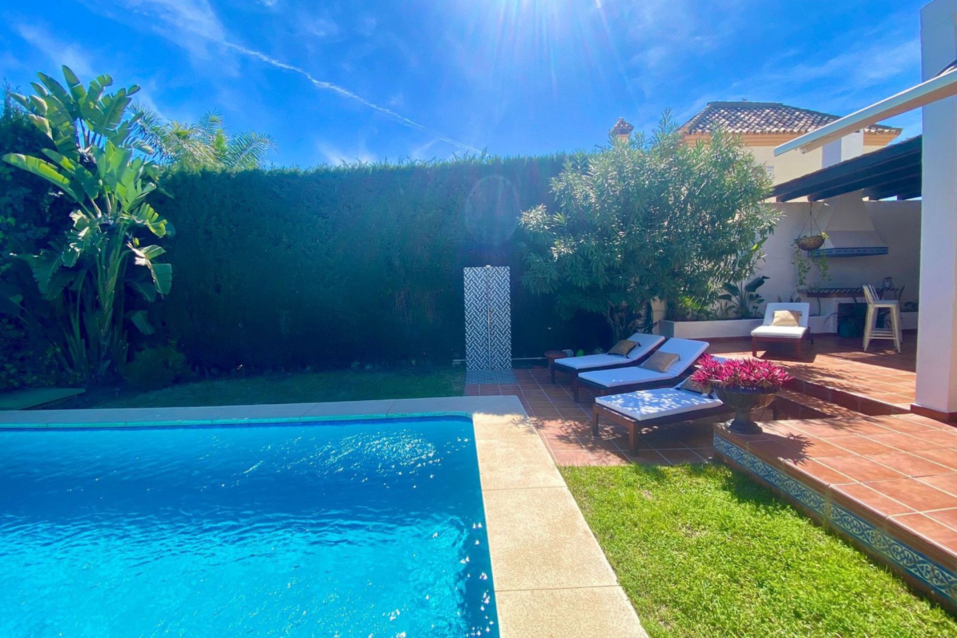 Reventa - House - Detached Villa - Marbella - Nueva Andalucia