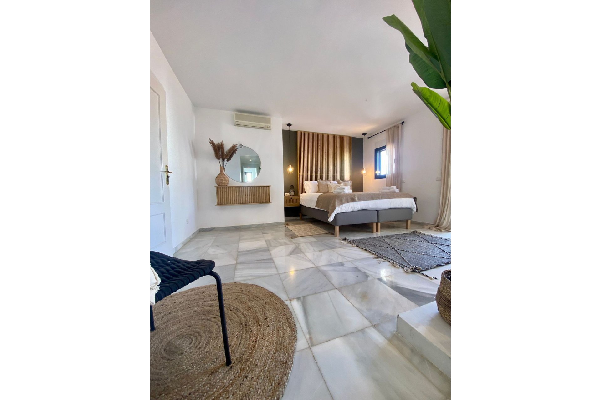 Reventa - House - Detached Villa - Marbella - Nueva Andalucia