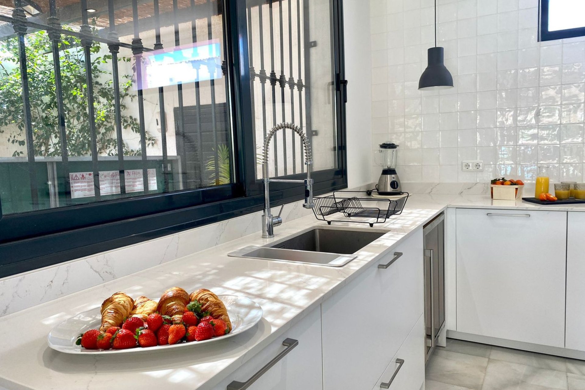 Reventa - House - Detached Villa - Marbella - Nueva Andalucia