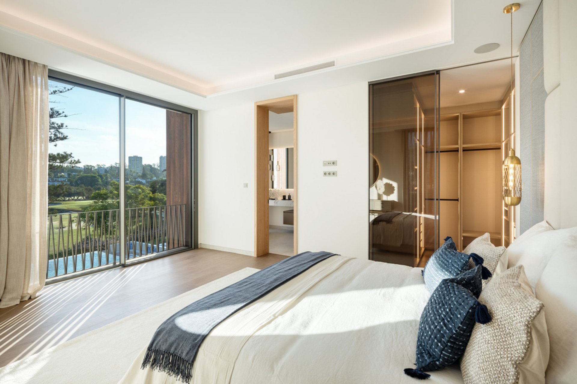 Reventa - House - Detached Villa - Marbella - Nueva Andalucia