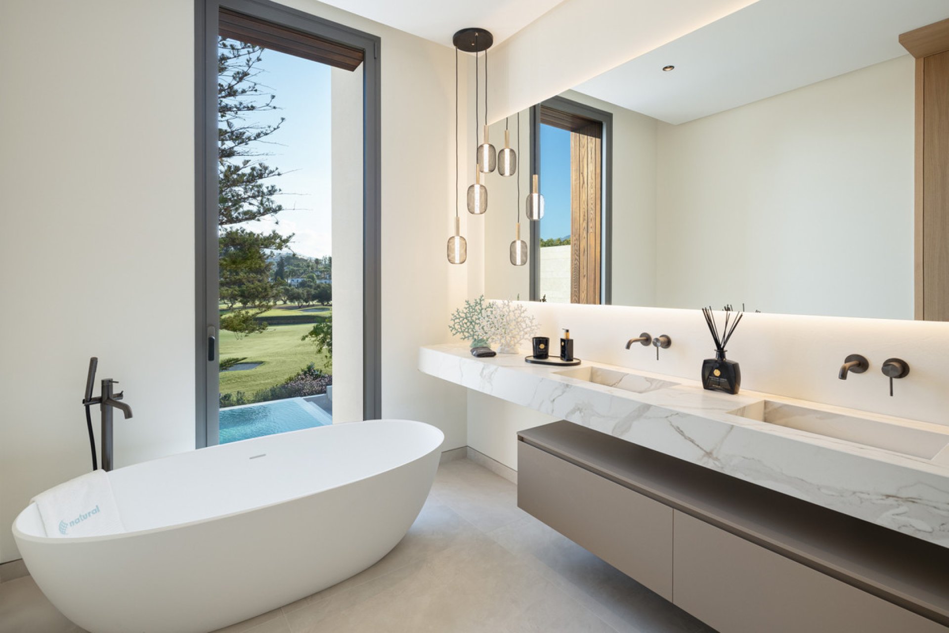 Reventa - House - Detached Villa - Marbella - Nueva Andalucia