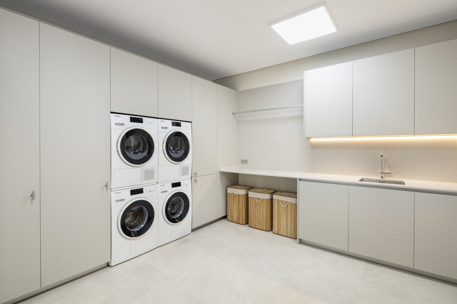 Reventa - House - Detached Villa - Marbella - Nueva Andalucia