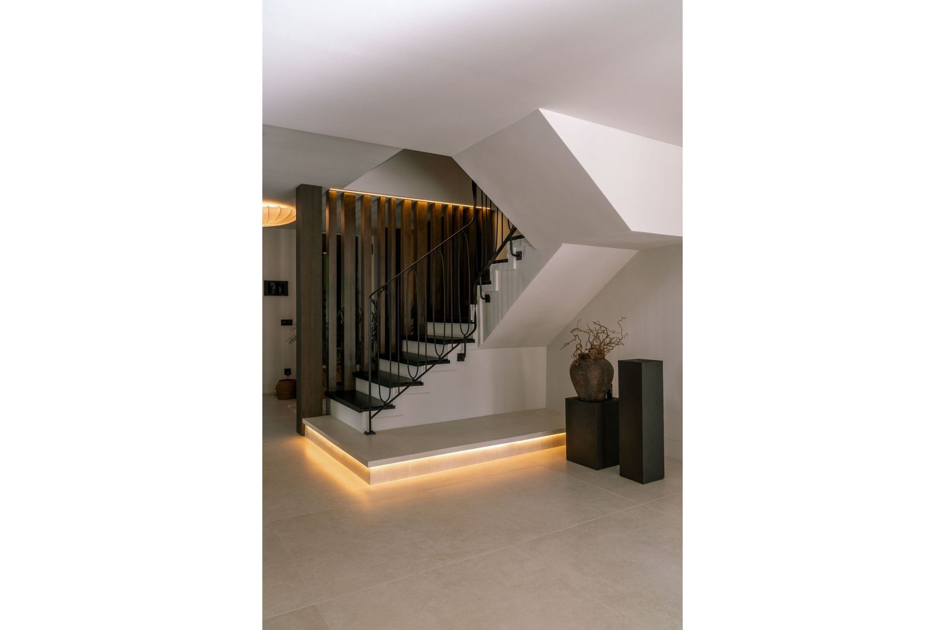 Reventa - House - Detached Villa - Marbella - Nueva Andalucia