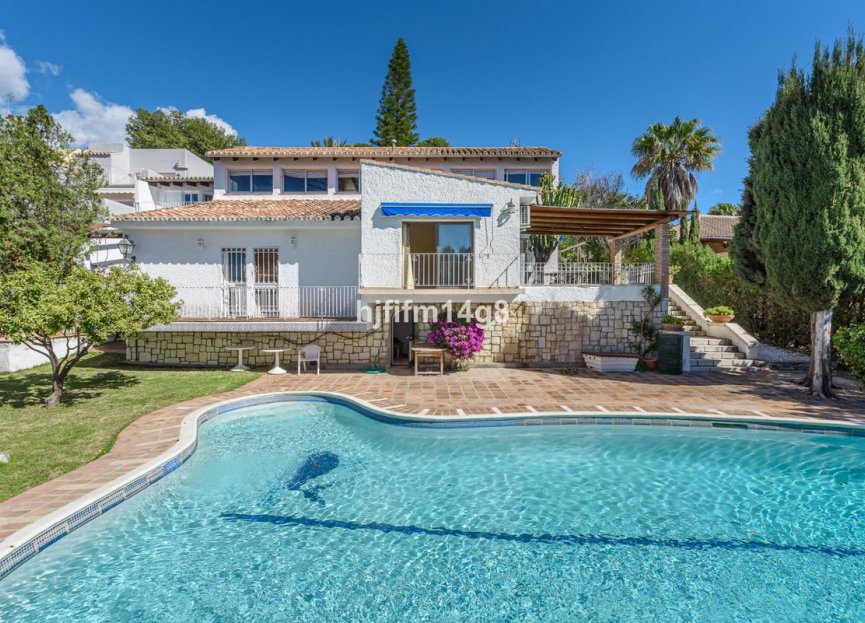 Reventa - House - Detached Villa - Marbella - Nueva Andalucia